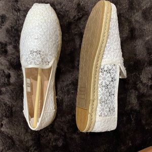 COPY - Deconstructed Alpargata Rope Floral Lace T…